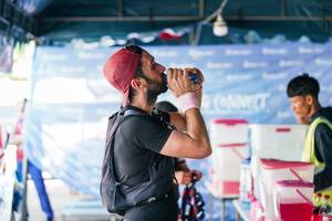 BIB: 
                            <button type="button" onclick="openModal(28155839)" class="btn btn-primary btn-sm float-right btn-popup" data-toggle="modal" data-target=".modal-high-quality">
                        <i class="fas fa-shopping-cart"></i> Add to Cart
                    </button>
                                            <button type="button" onclick="isThisMe(28155839, true)" class="btn btn-success btn-sm float-right btn-popup btn-isme hidden" data-toggle="tooltip" data-placement="bottom" title="นี่คือรูปของคุณใช่ไหม คลิกที่นี่เพื่อเอาเข้าอัลบั้ม">
                        <i class="fas fa-plus"></i> Add to album
                    </button>
                    <button type="button" onclick="isThisMe(28155839, false)" class="btn btn-warning btn-sm float-right btn-popup btn-isnotme hidden">
                        <i class="fas fa-ban"></i> Remove from album
                    </button>